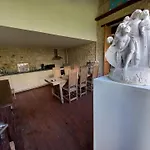 Vakantiehuis Maison De Charme Dans Joli Jardin Arbore De 300 M2 *